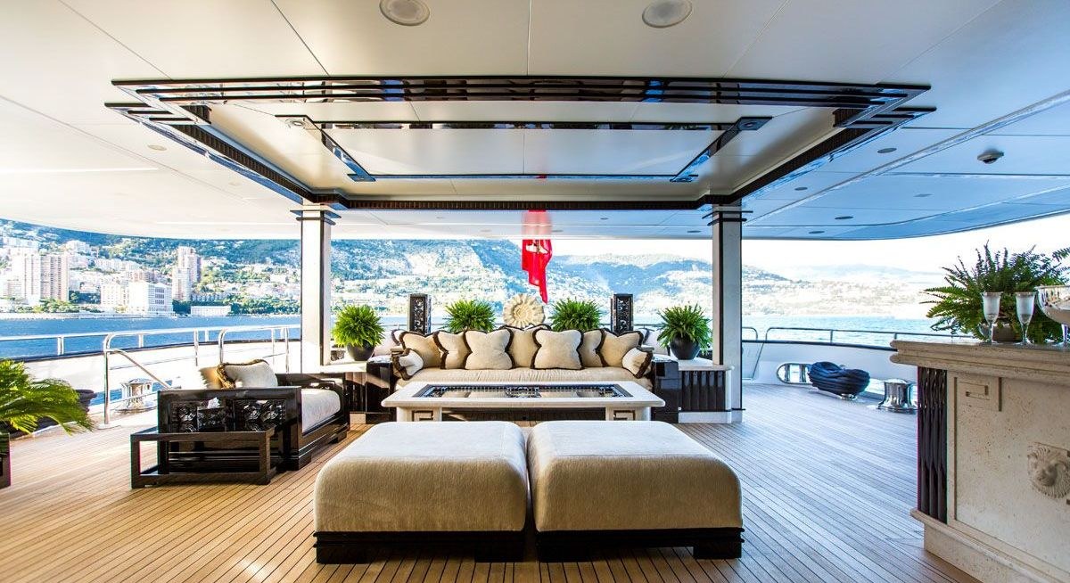 LIONESS V yacht charter 4