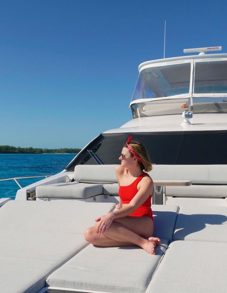 LIQUID ASSET yacht charter 2