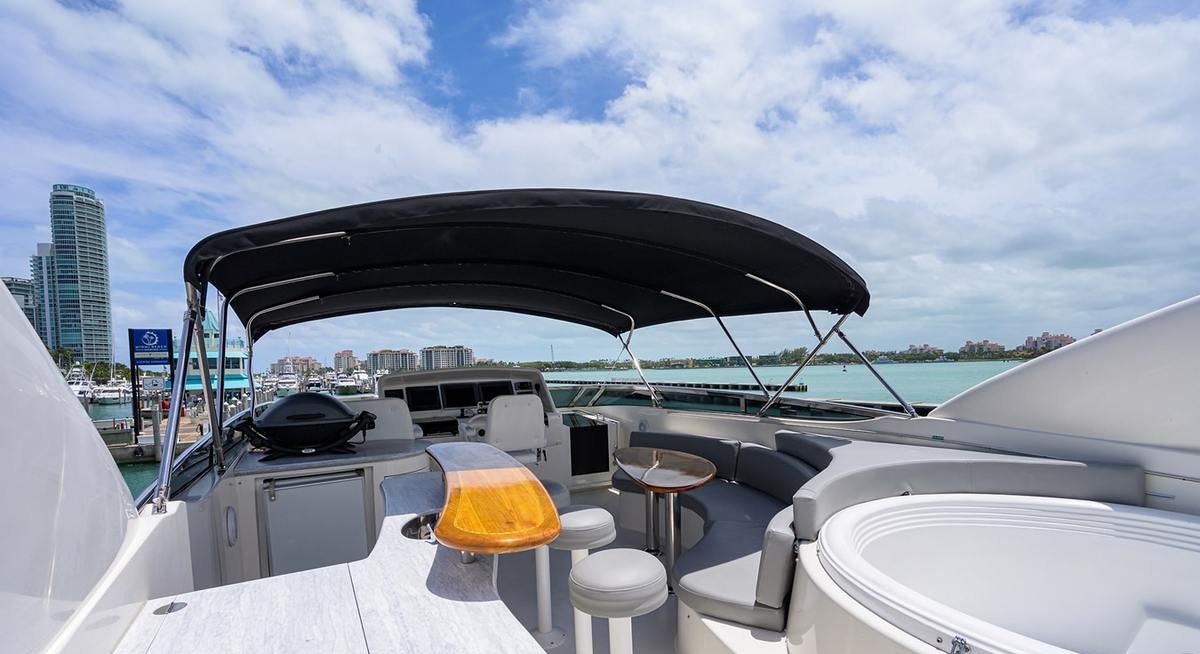 LIVING THE DREAM yacht charter 3