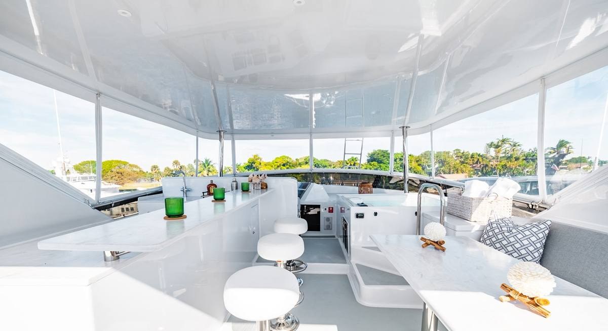 LONE STAR yacht charter 3