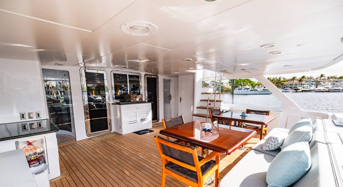 LONE STAR yacht charter 5