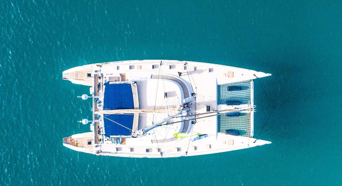 LONESTAR yacht charter 5
