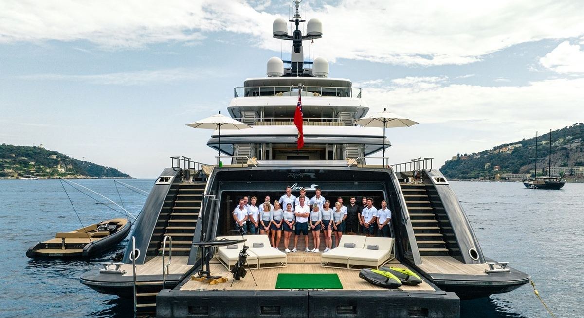 LOON yacht charter 5