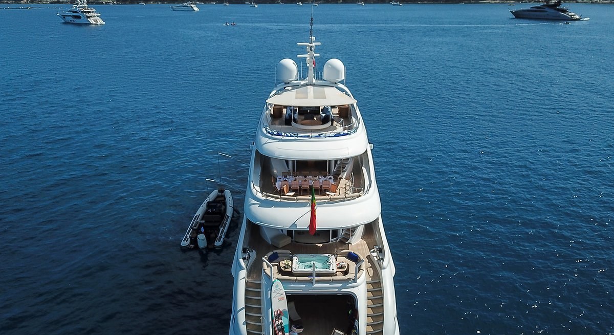 LUISA yacht charter 5