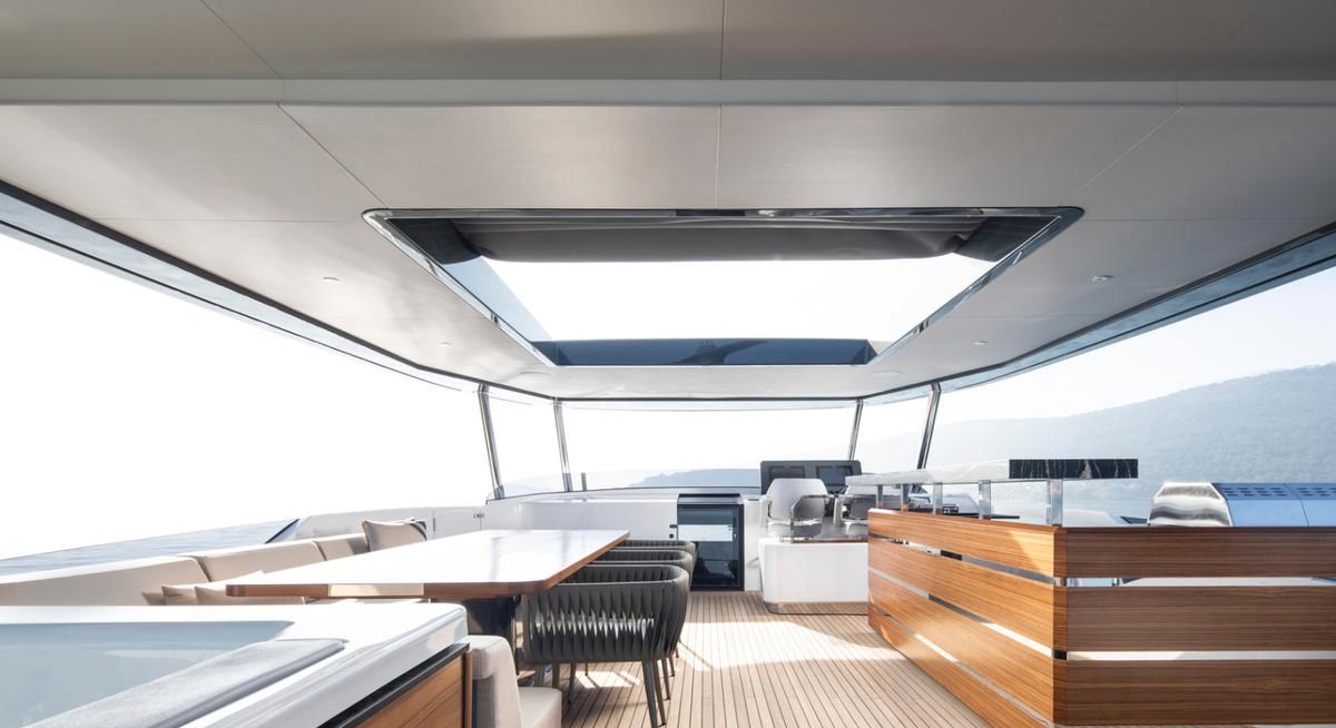 MAJERA yacht charter 2