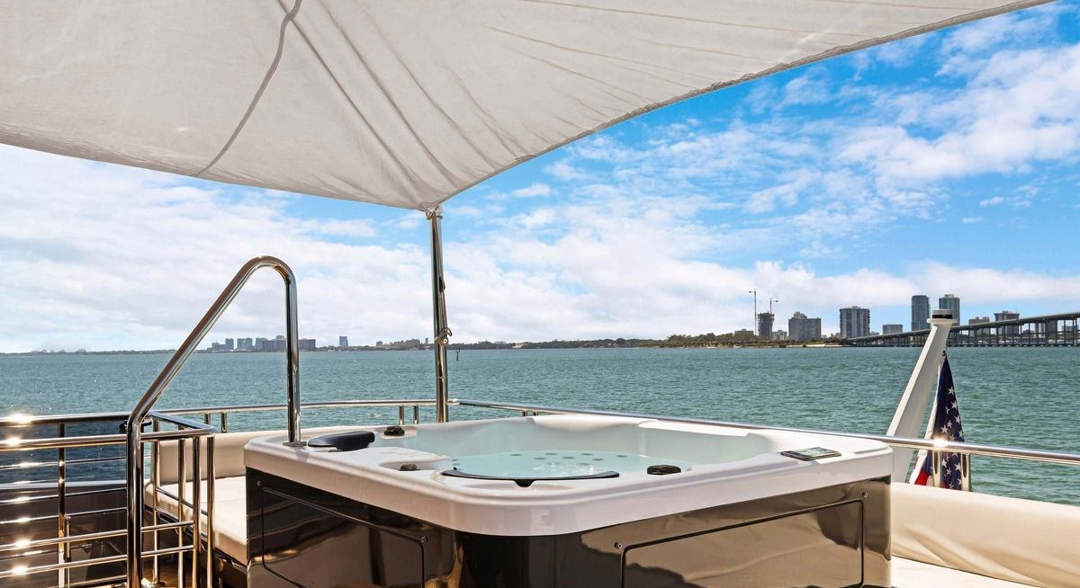 MAKE BIG HAPPEN yacht charter 3