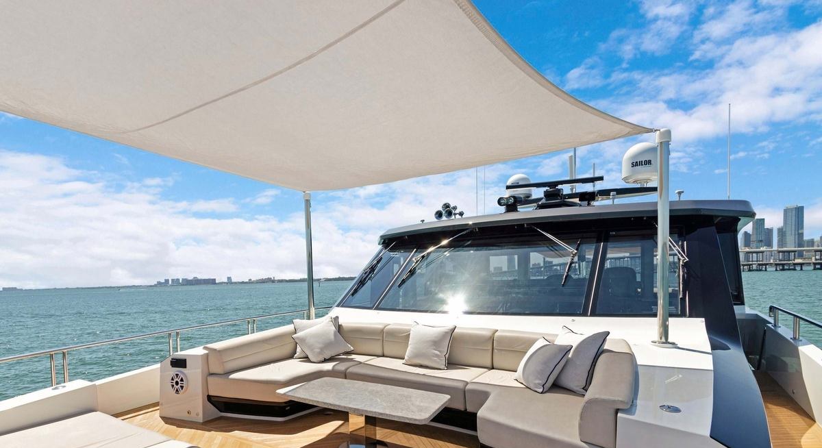 MAKE BIG HAPPEN yacht charter 2