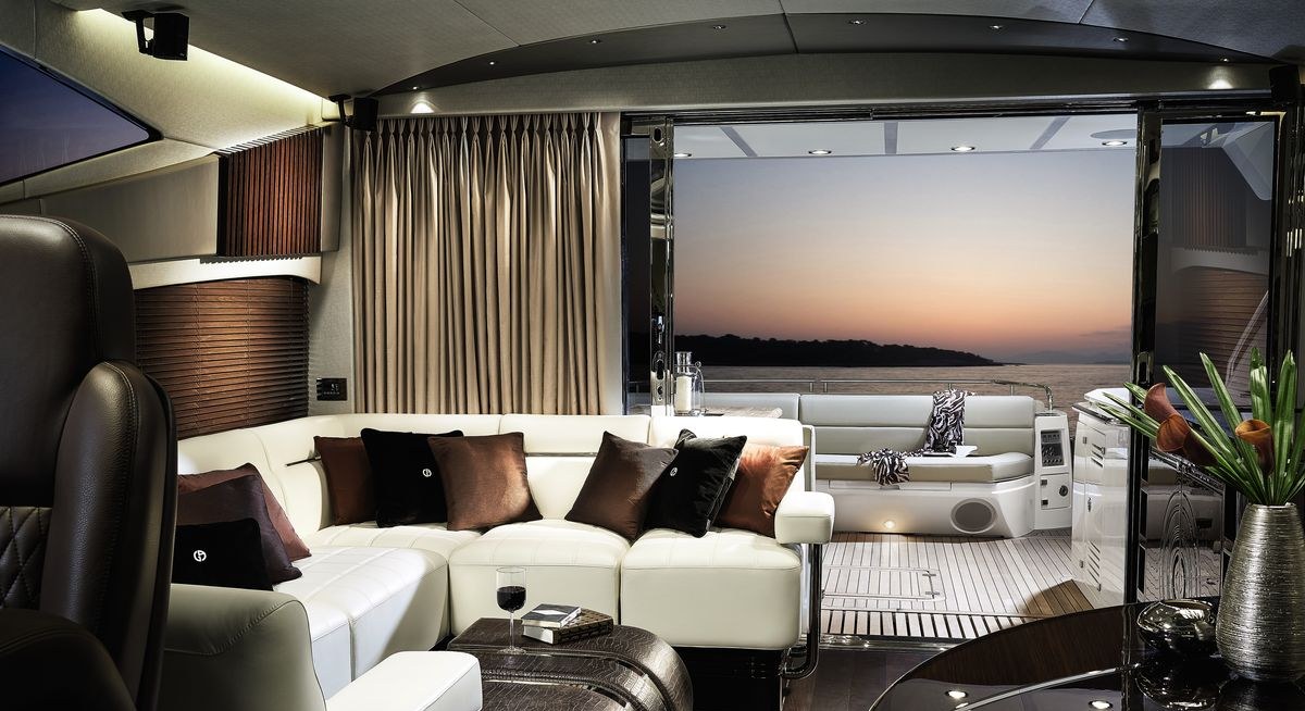 MALOLO yacht charter 3