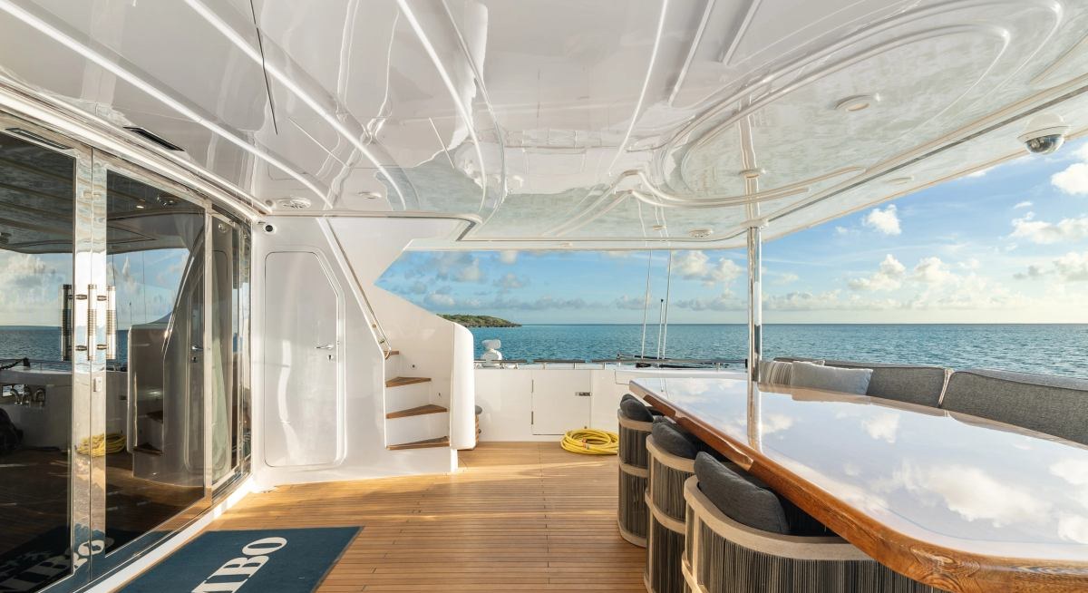 MAMBO yacht charter 3