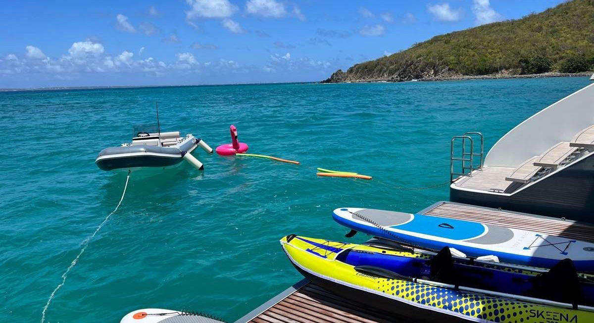 MANA KAI yacht charter 5