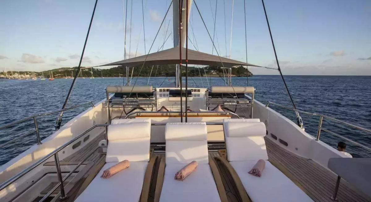 MARE NOSTRUM yacht charter 3