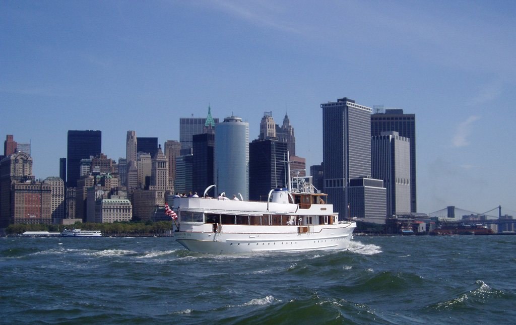 MARINER III yacht charter 3