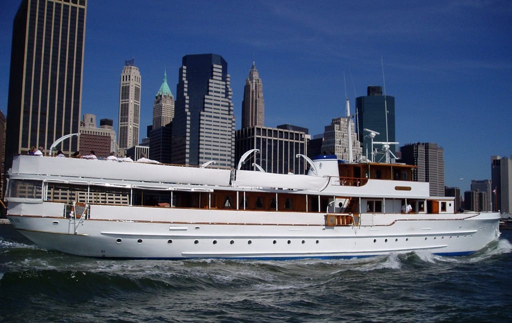 MARINER III yacht charter 4