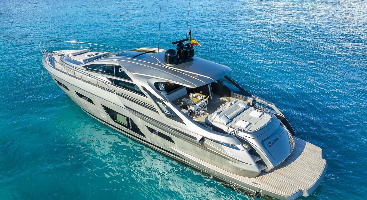 MARLEENA VIII yacht charter 5