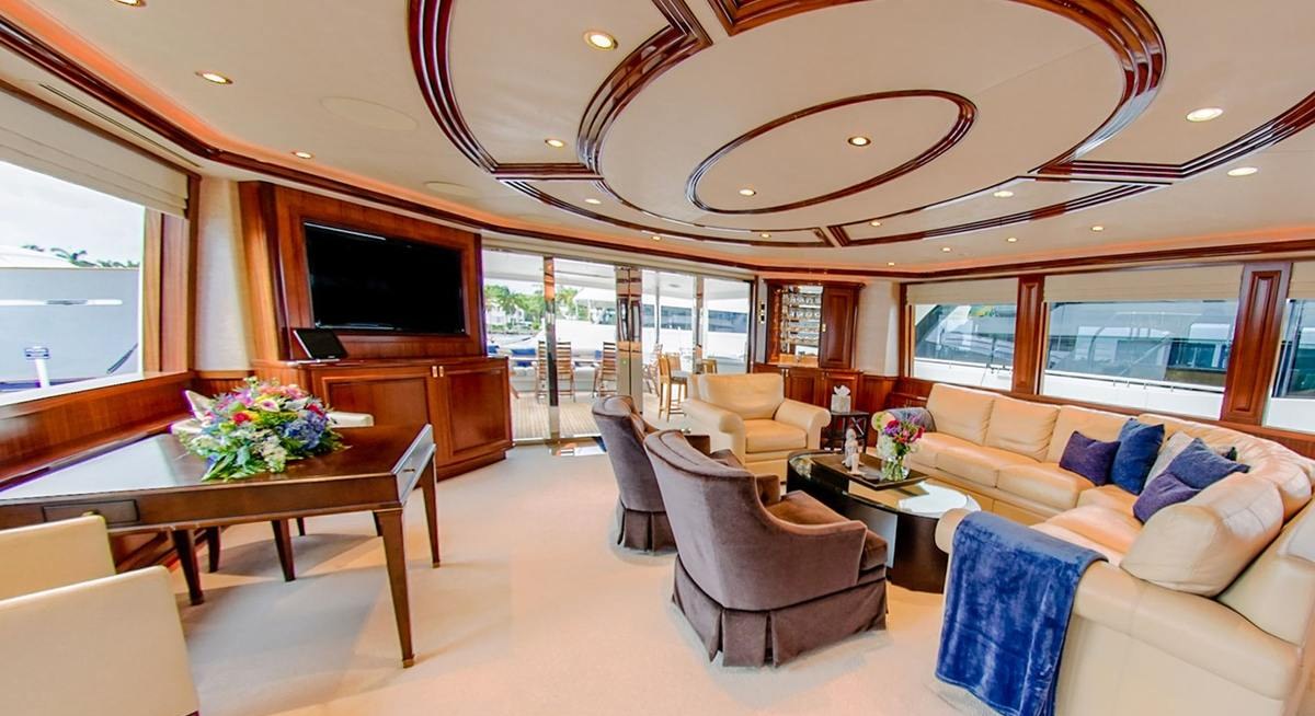 MARSHA KAY yacht charter 4