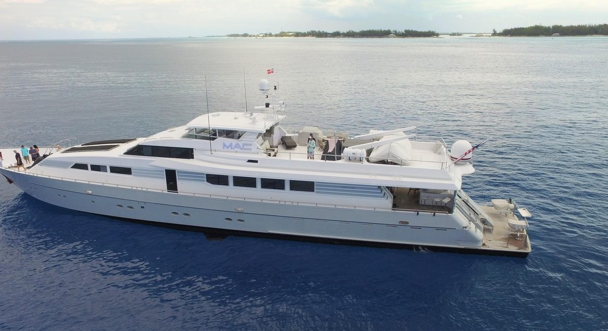 MARY KATHLENE yacht charter 1
