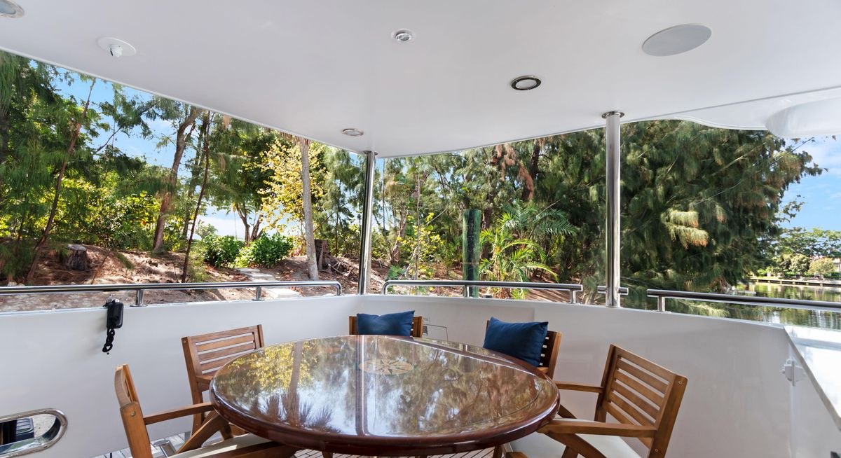 MARY KATHLENE yacht charter 4