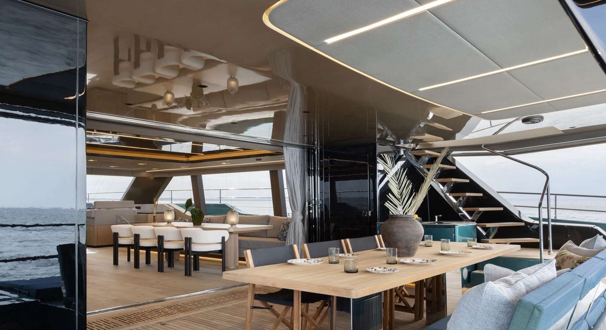 MATTEA yacht charter 5