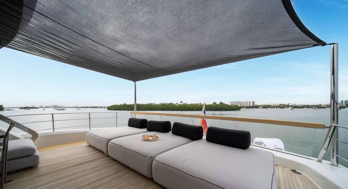 MAVE yacht charter 3