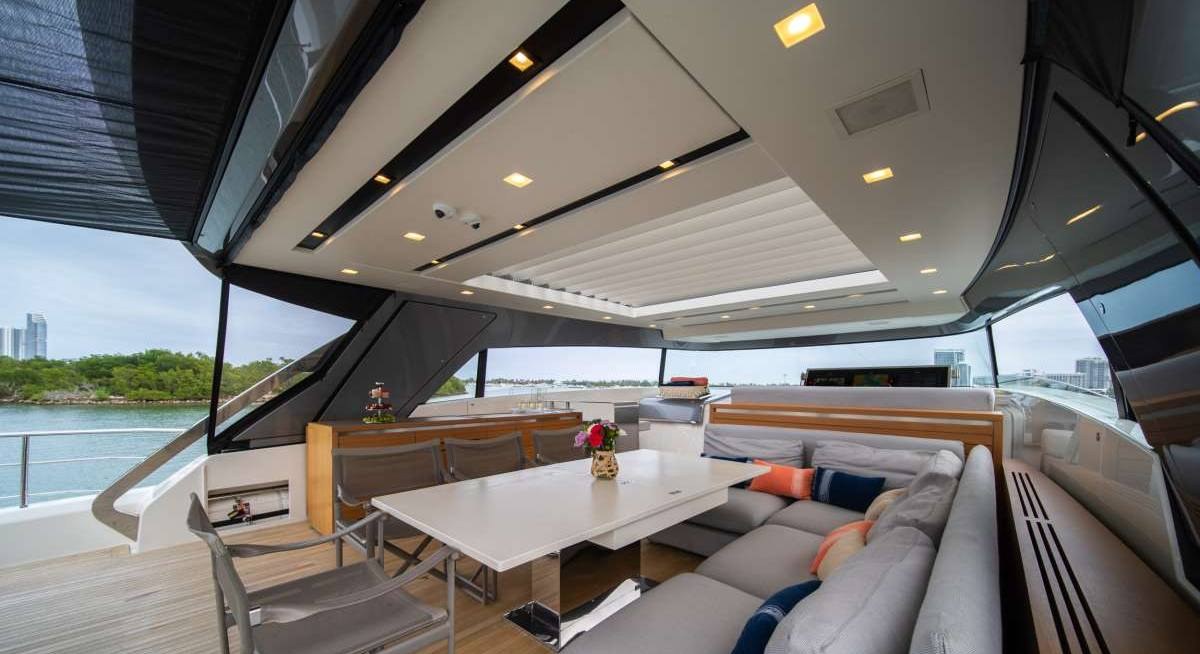 MAVE yacht charter 2