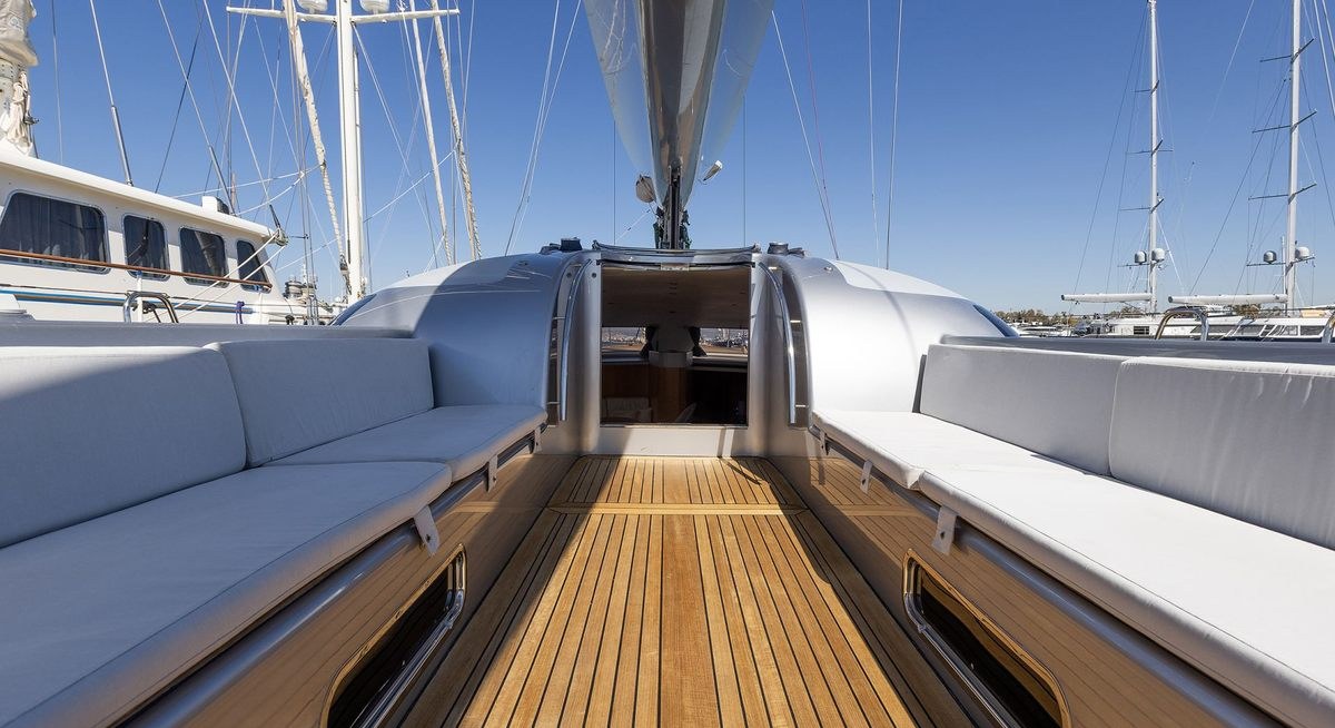 MELITI yacht charter 4