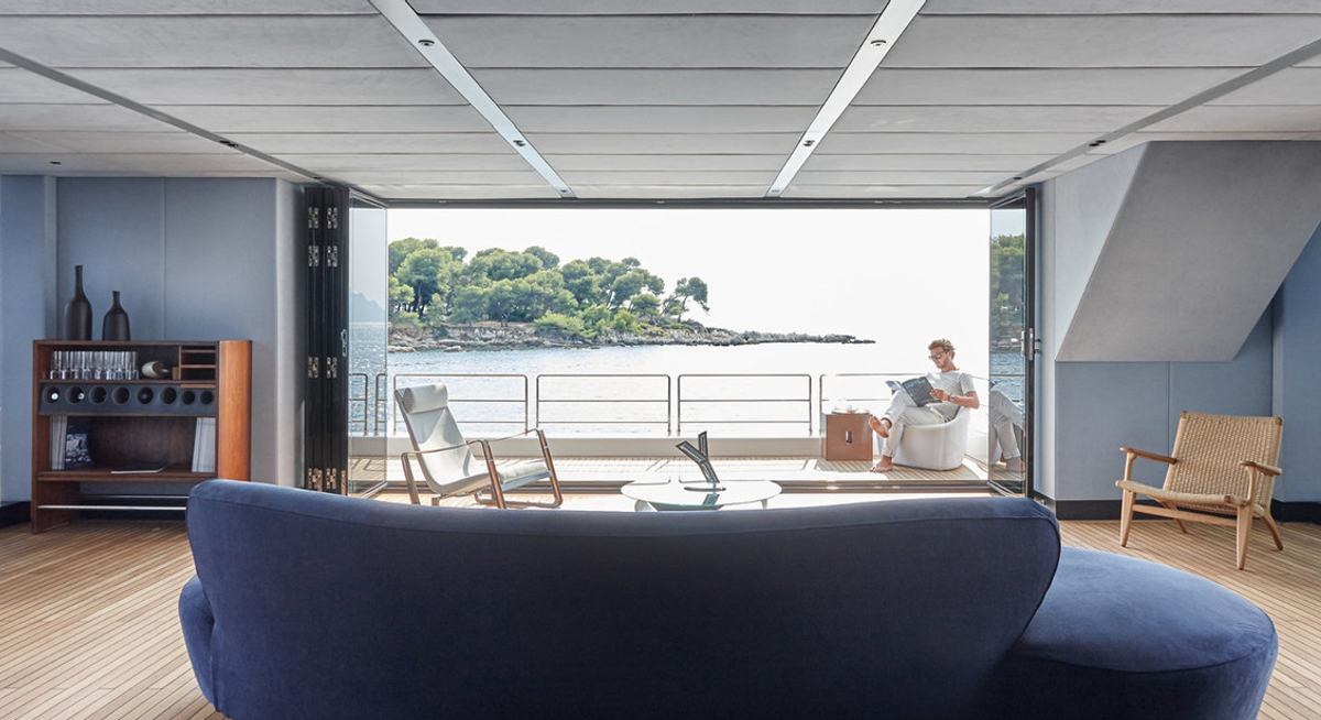 MIDORI yacht charter 5