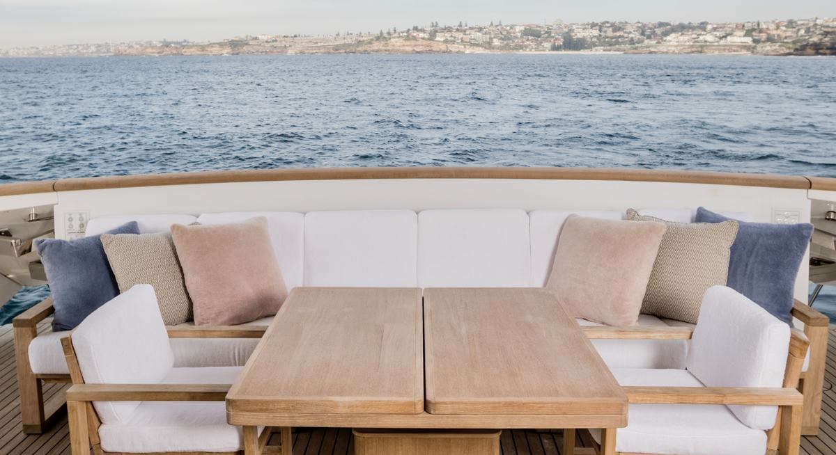 MOHASUWEI yacht charter 3