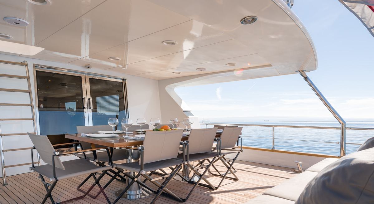 MOONRAKER II yacht charter 5