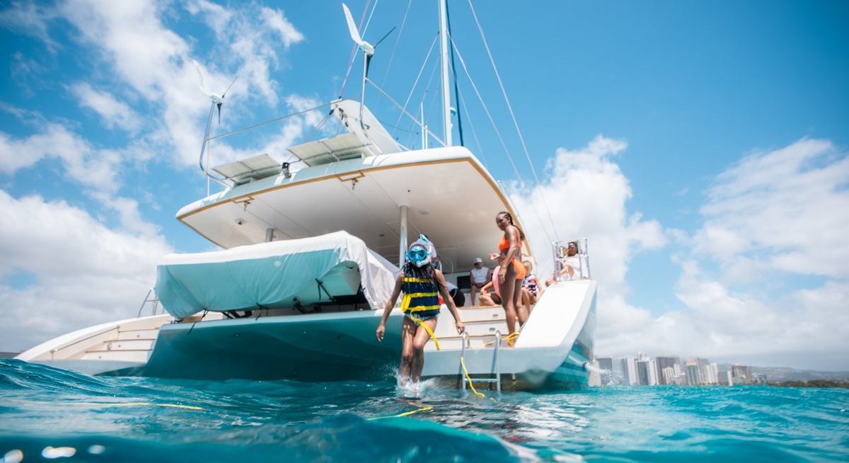 MULAN yacht charter 5