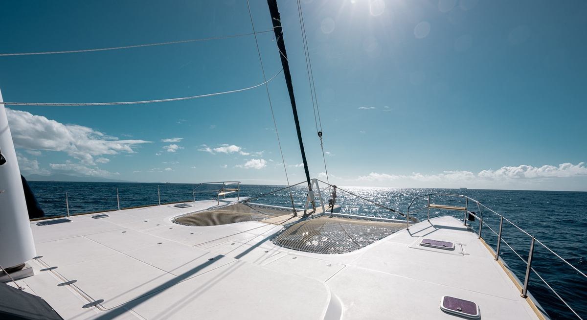 MULAN yacht charter 3