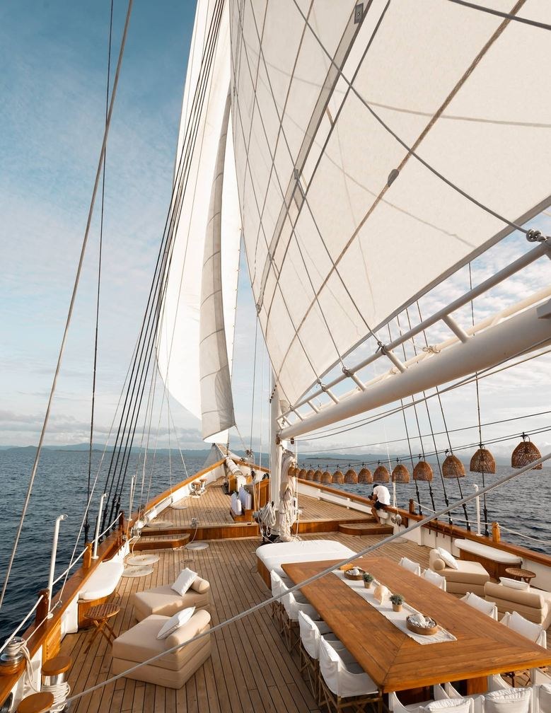 MUTIARA LAUT yacht charter 3