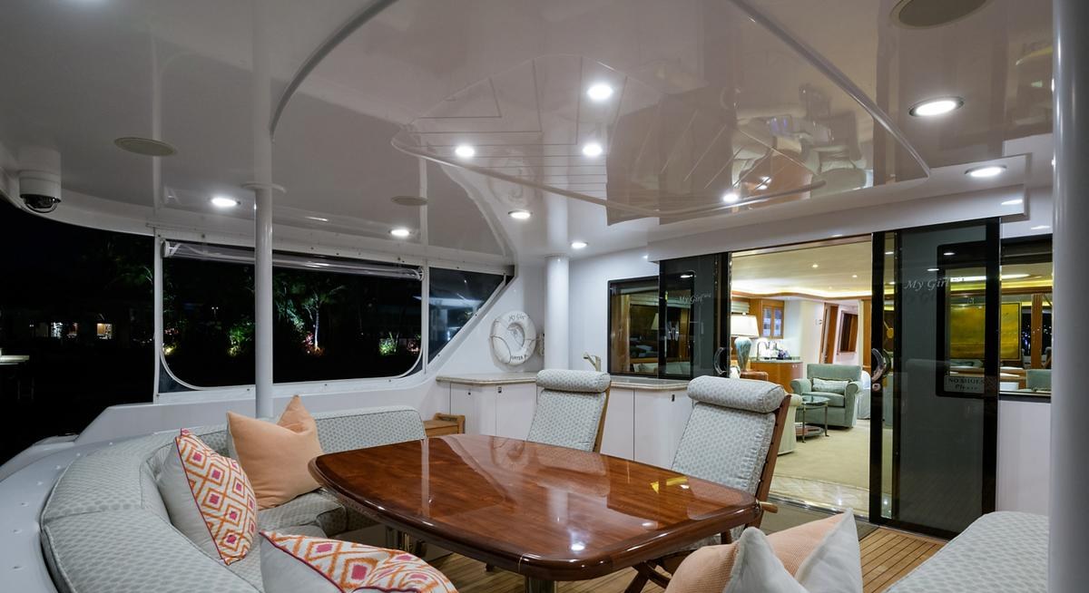 MY GIRL yacht charter 4