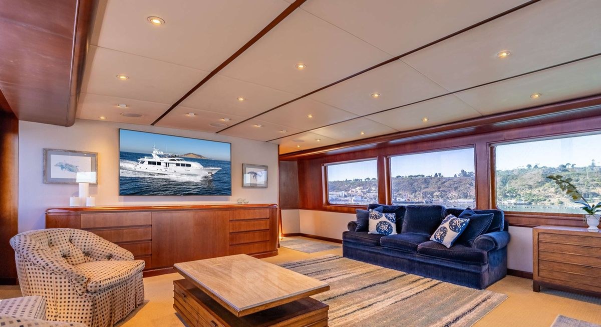 MY LADY ALASKA yacht charter 4