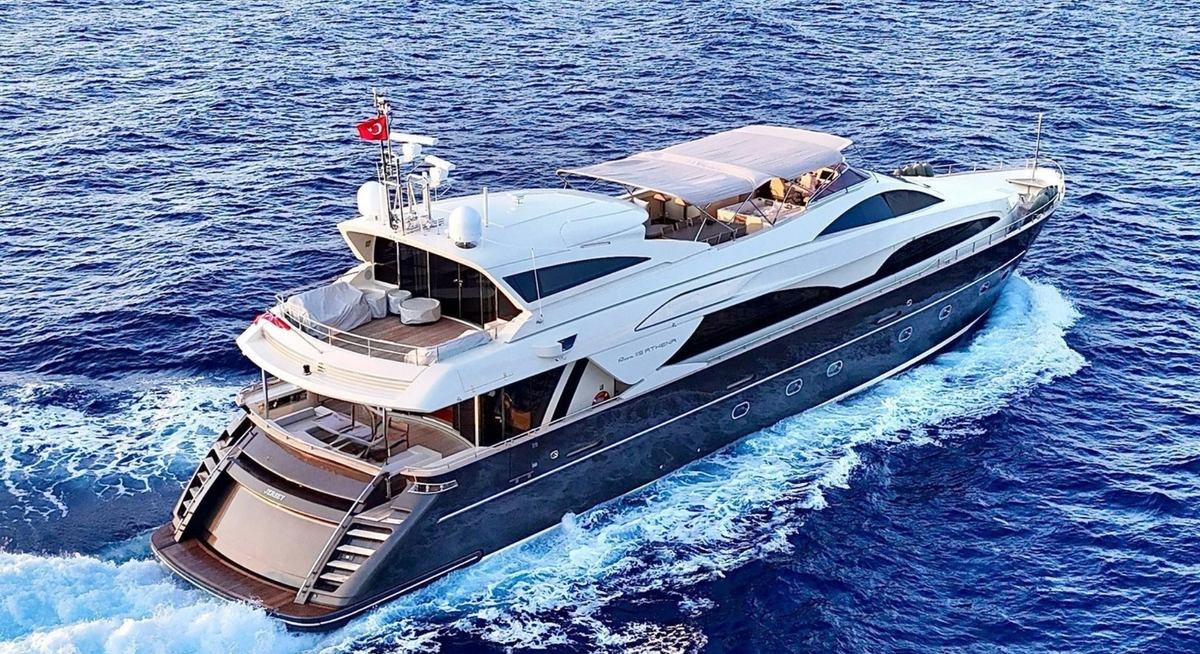 MY OZGN yacht charter 5