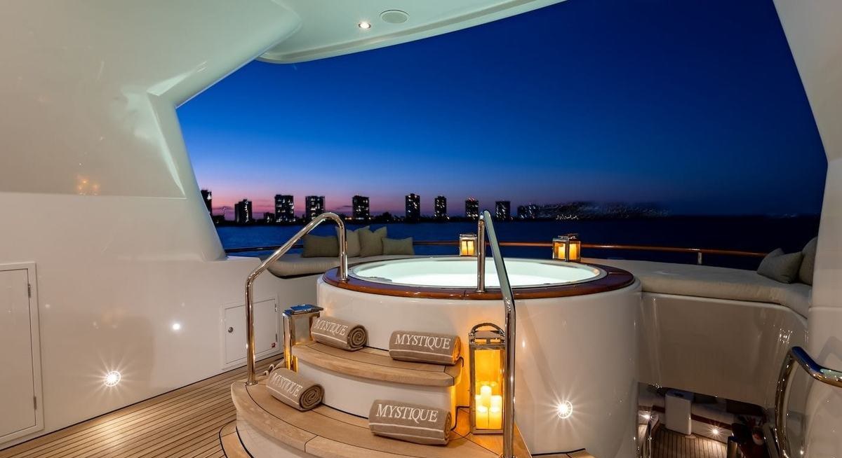 MYSTIQUE yacht charter 2