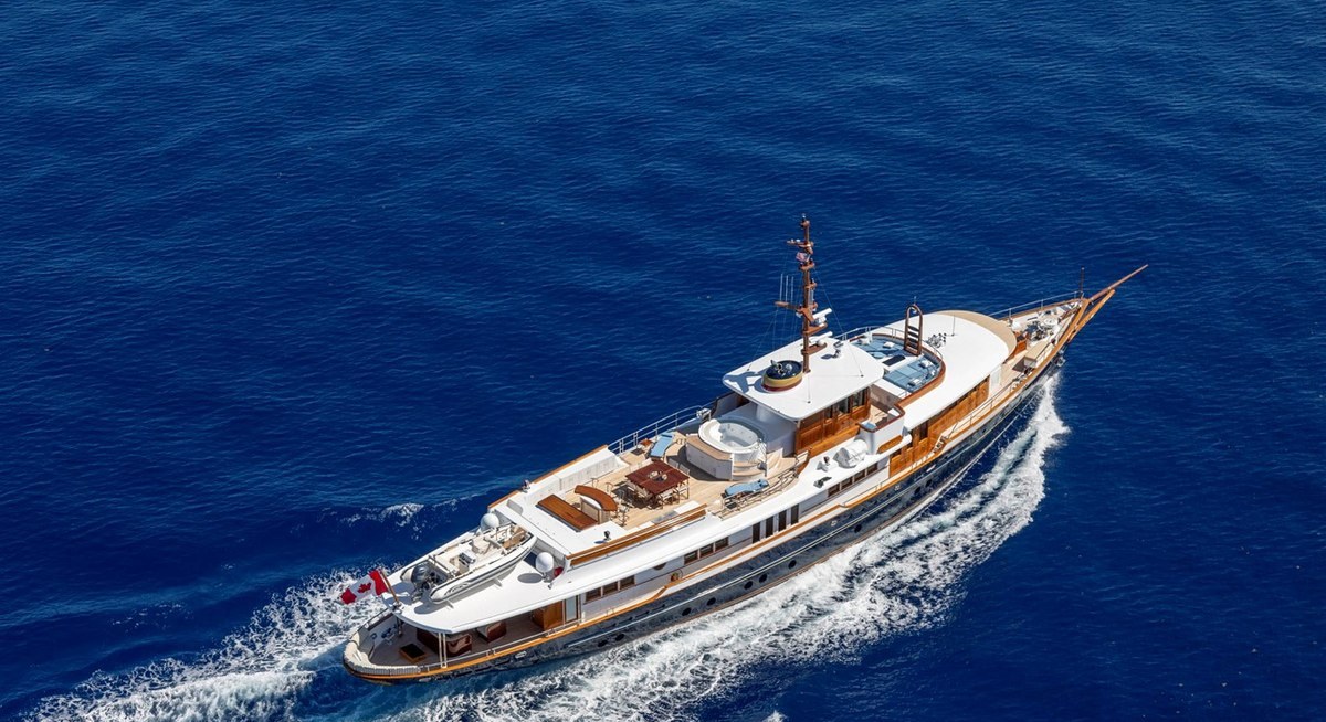 NADAN yacht charter 5