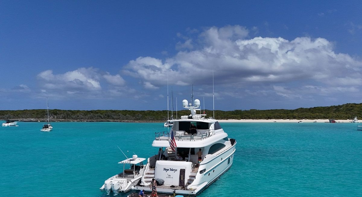 NAYA MARYN yacht charter 5