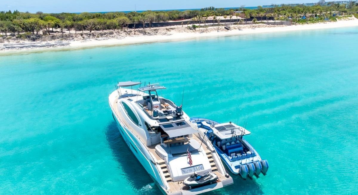 NEW LIFE yacht charter 3
