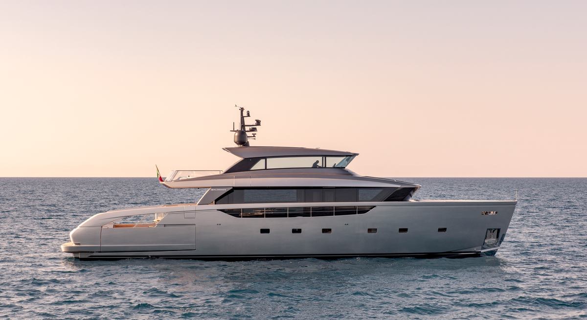 NEW YORK yacht charter 2