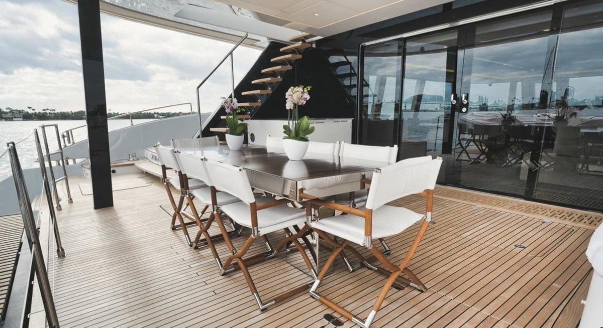 NJOY yacht charter 5
