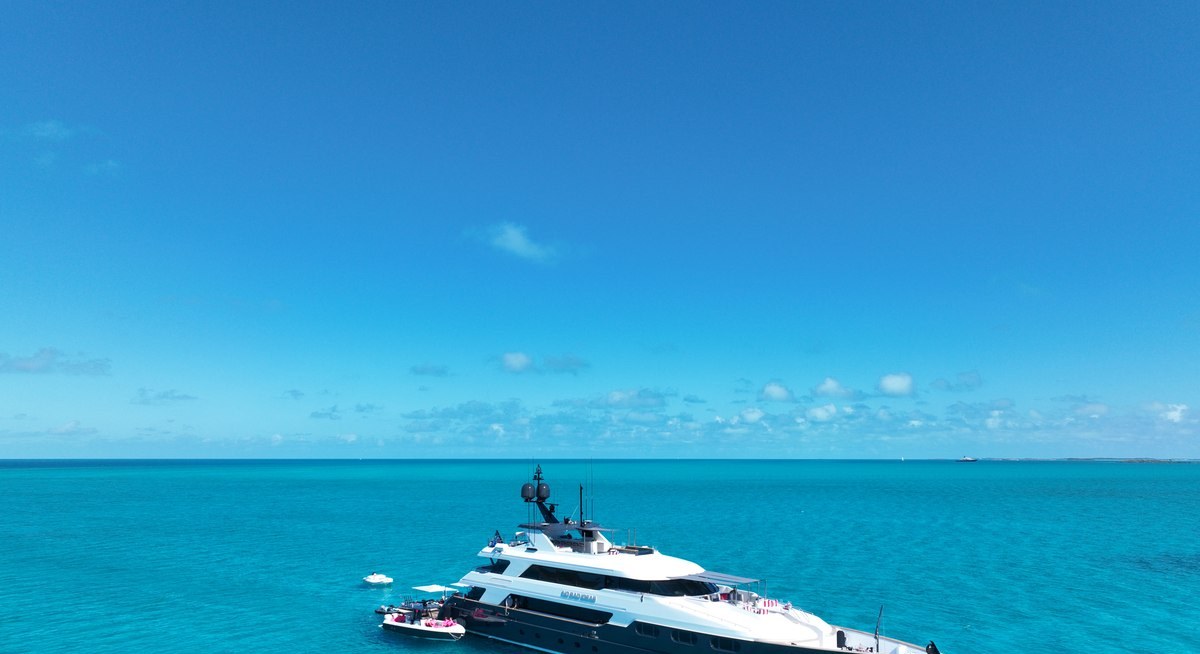 NO BAD IDEAS yacht charter 1
