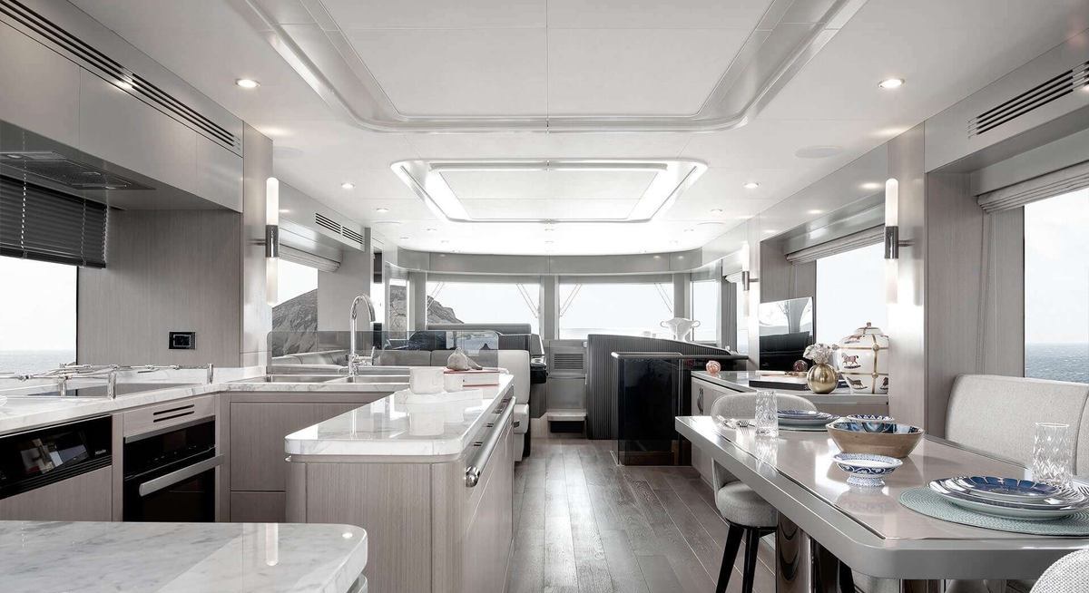 NORMAN'S T4 yacht charter 3