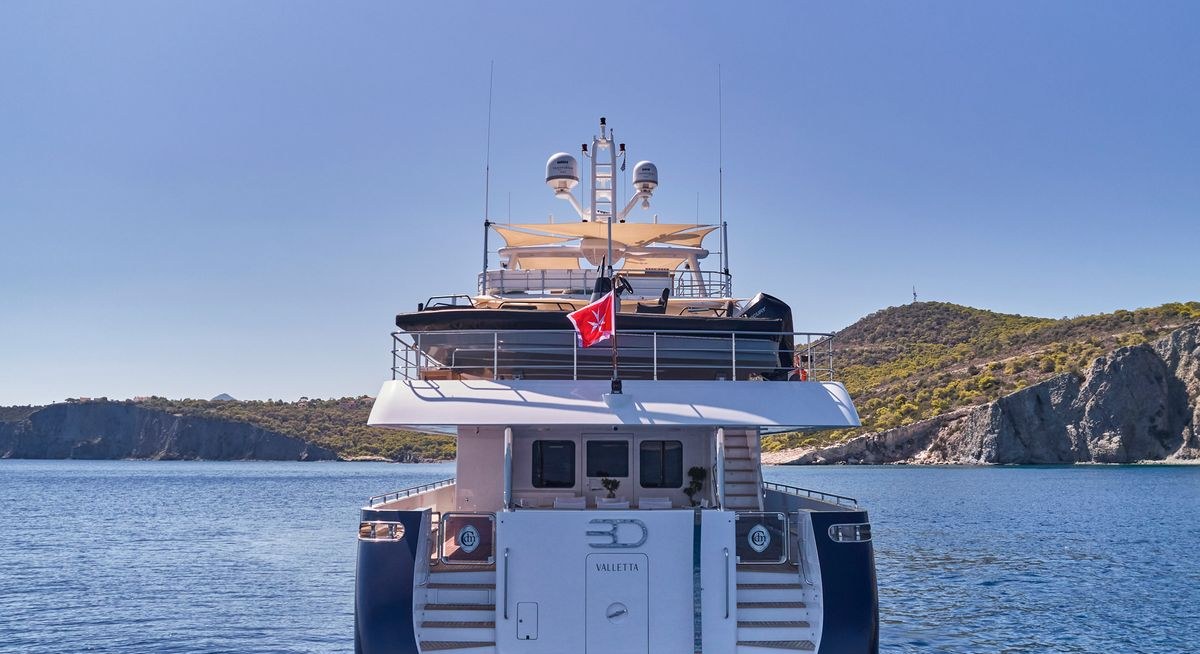 NYX yacht charter 5