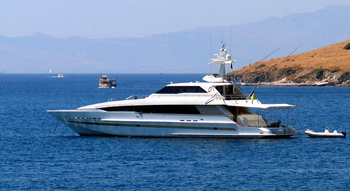 OBSESSIONS yacht charter 2