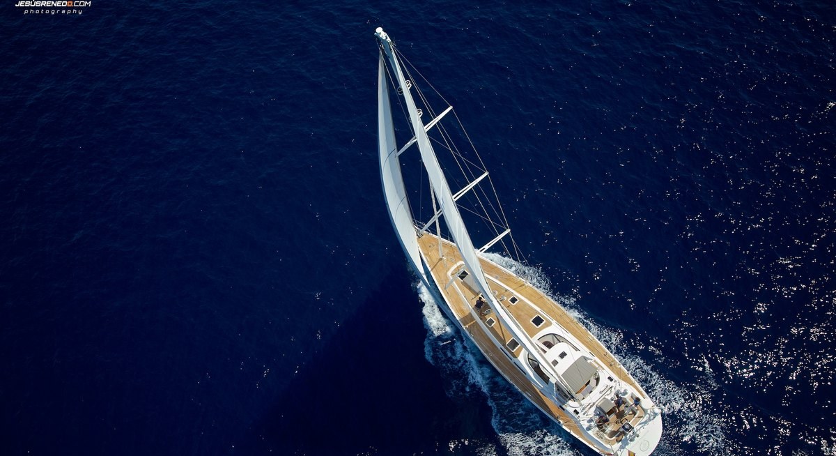 OCEAN PHOENIX yacht charter 3