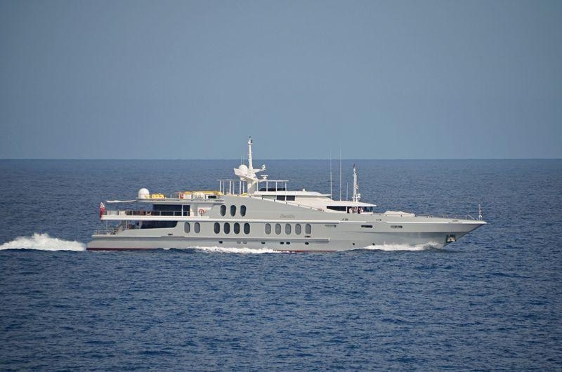 OCEANA yacht charter 1