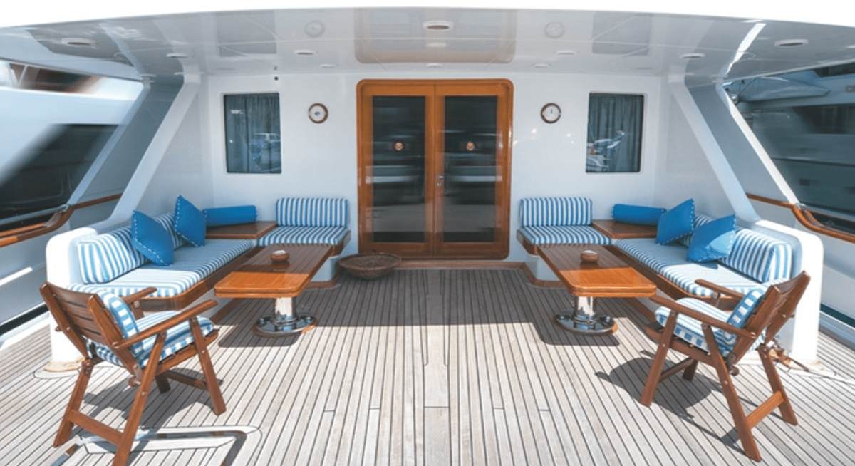 OKTANA yacht charter 3