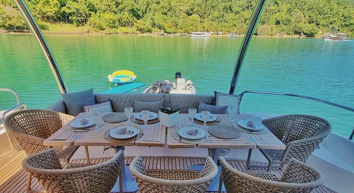 OLIBANO yacht charter 4