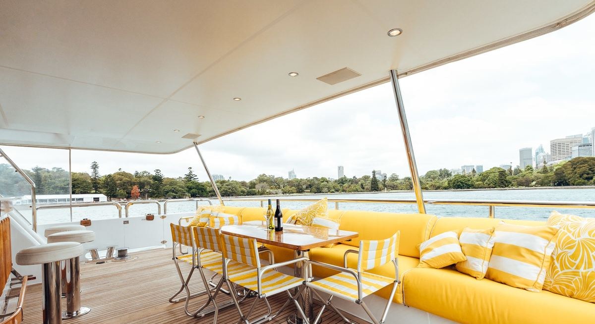 OSCAR II yacht charter 4