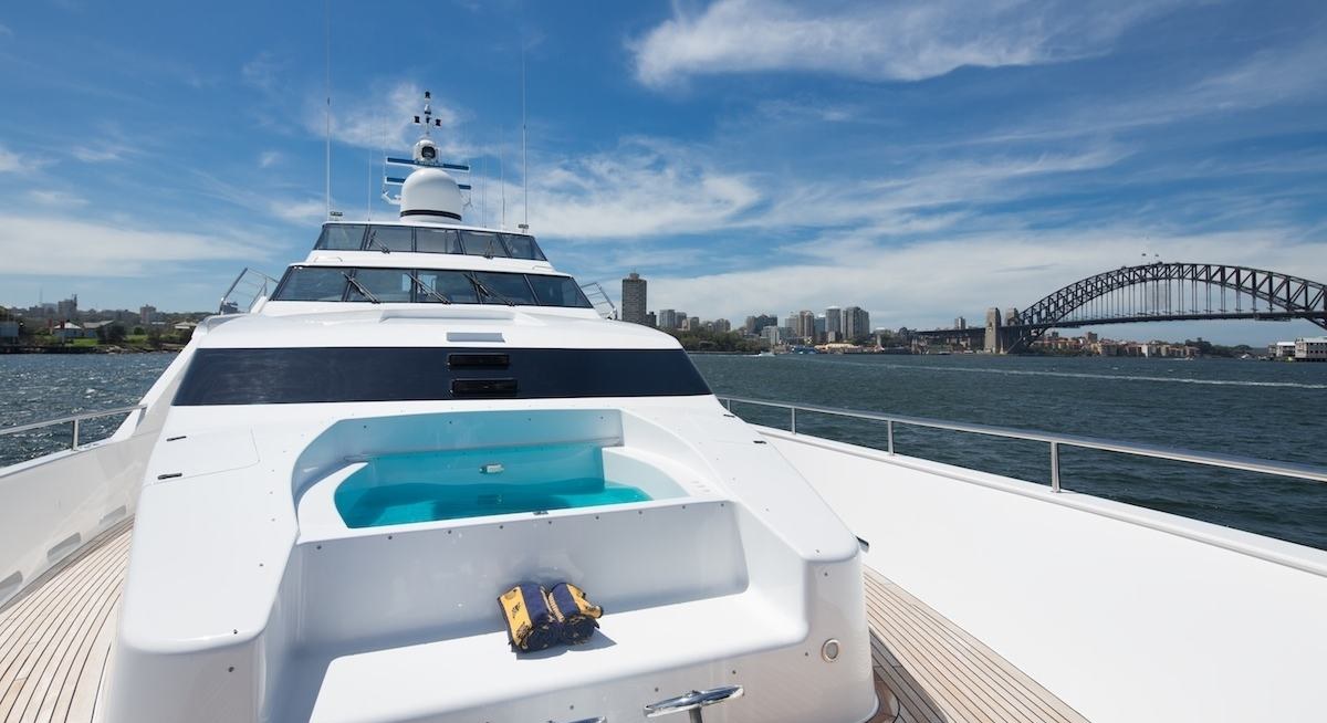 OSCAR II yacht charter 2